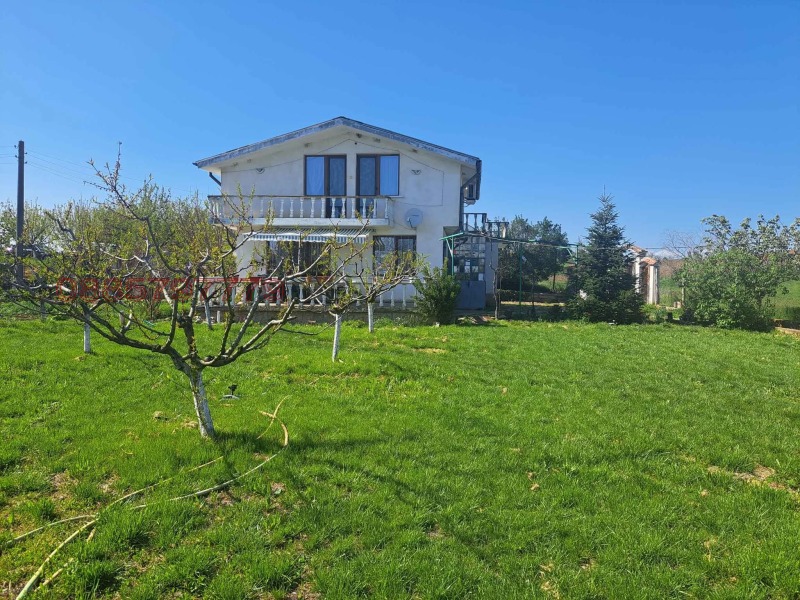 Продава КЪЩА, с. Тракия, област Стара Загора