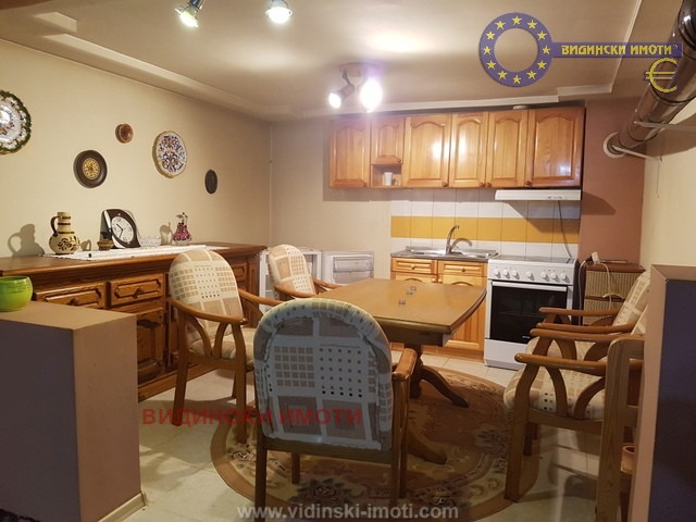 Продава КЪЩА, с. Синаговци, област Видин, снимка 3 - Къщи - 52810668