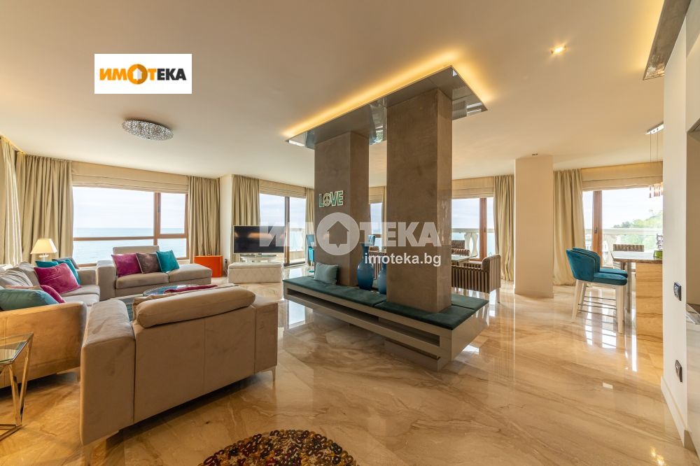 Продава МНОГОСТАЕН, гр. Варна, м-т Ален мак, снимка 2 - Апартаменти - 45620601