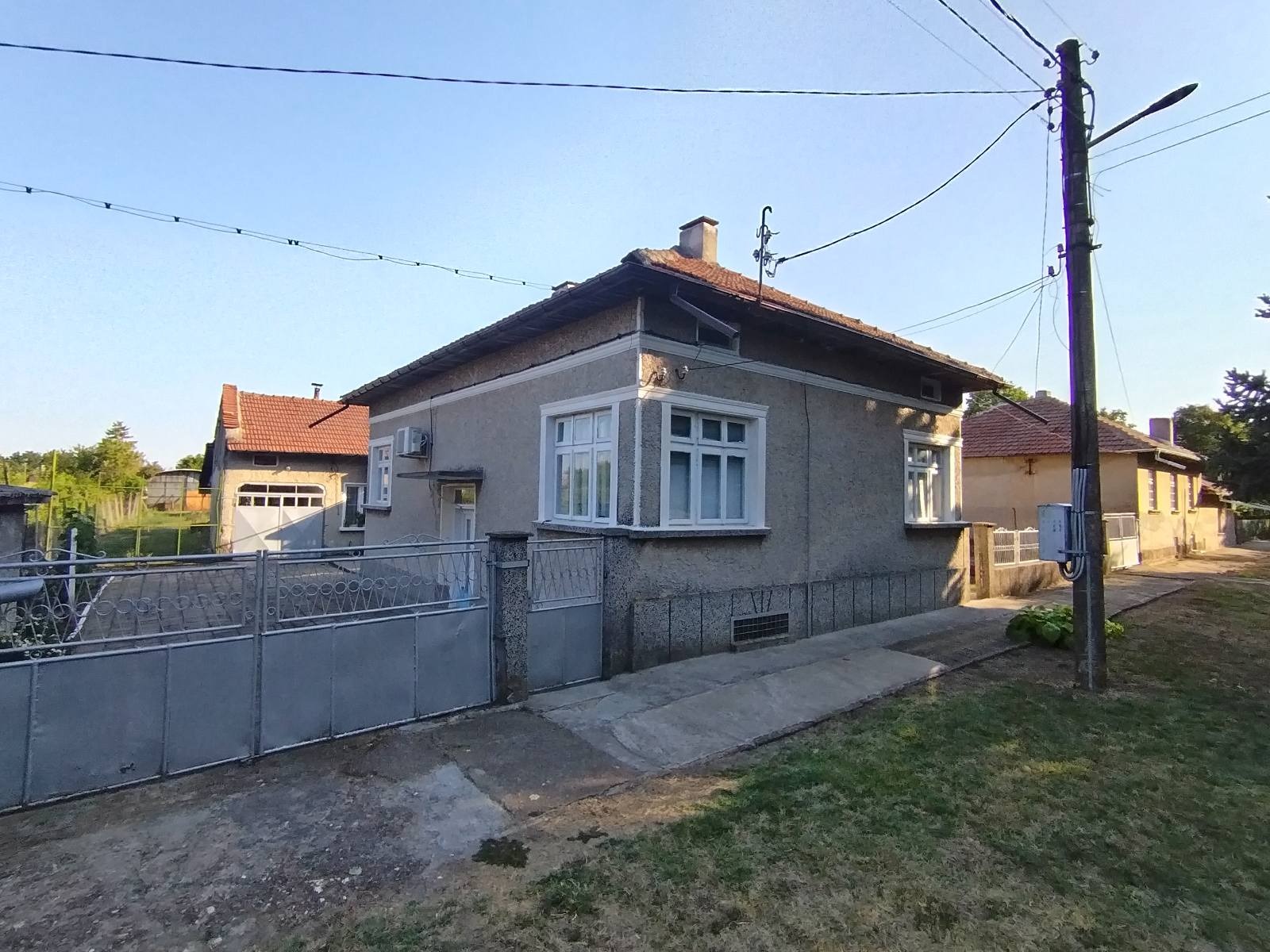 Продава КЪЩА, с. Ряхово, област Русе, снимка 2 - Къщи - 51577630