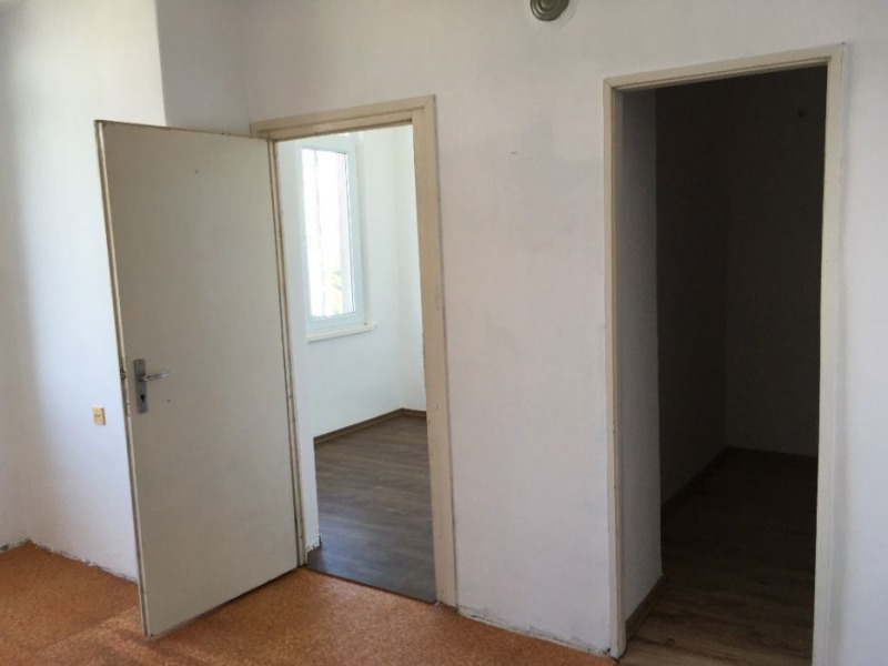 À venda  1 quarto Sofia , Botunec , 49 m² | 79184389