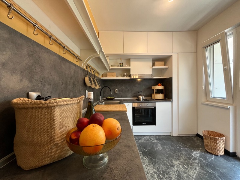 Продава  2-стаен град София , Лозенец , 67 кв.м | 42542980 - изображение [13]