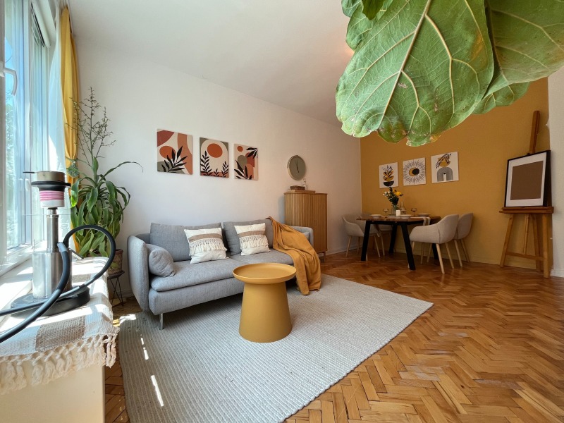 Продава  2-стаен град София , Лозенец , 67 кв.м | 42542980