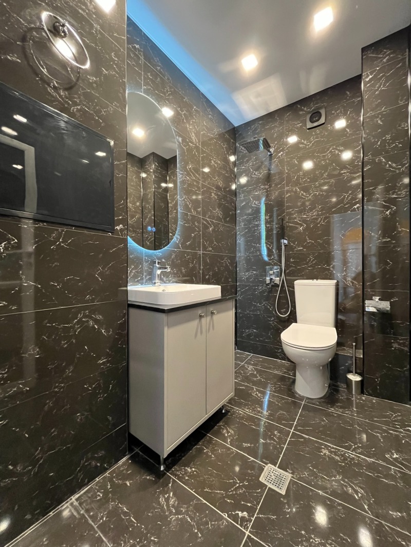 Продава  2-стаен град София , Лозенец , 67 кв.м | 42542980 - изображение [15]