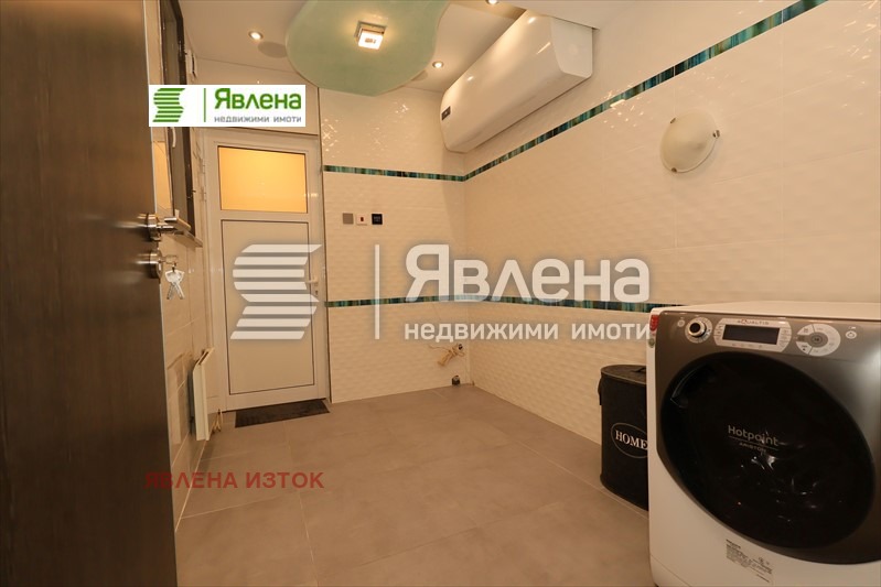 Продава 3-СТАЕН, гр. София, Център, снимка 8 - Aпартаменти - 48937065