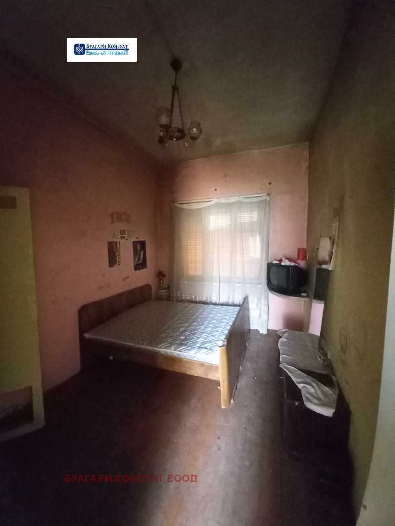 Продава  3-стаен град Кюстендил , Център , 77 кв.м | 87422362 - изображение [11]