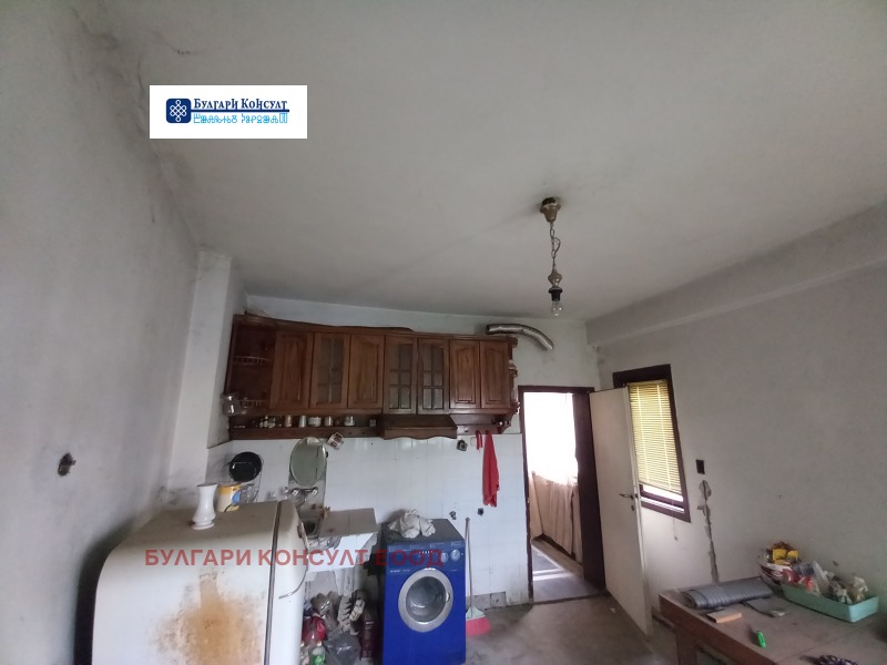 Продава  3-стаен град Кюстендил , Център , 77 кв.м | 87422362 - изображение [10]
