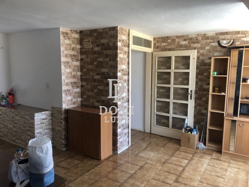 Продава 3-СТАЕН, гр. Варна, Централна поща, снимка 5 - Апартаменти - 53158185