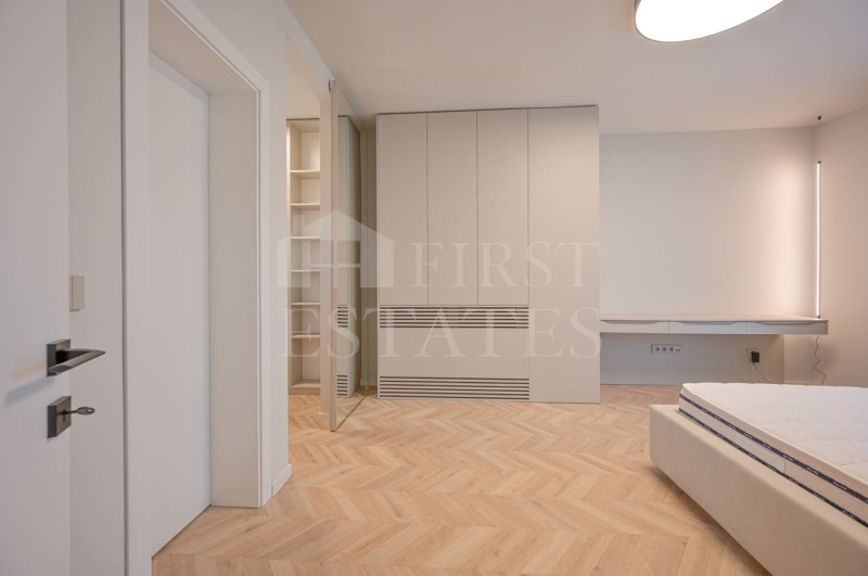 De vânzare  3 dormitoare Sofia , Hladilnica , 420 mp | 64836696 - imagine [10]