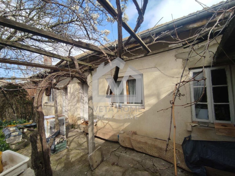 Продава КЪЩА, с. Осеново, област Варна, снимка 2 - Къщи - 46440729