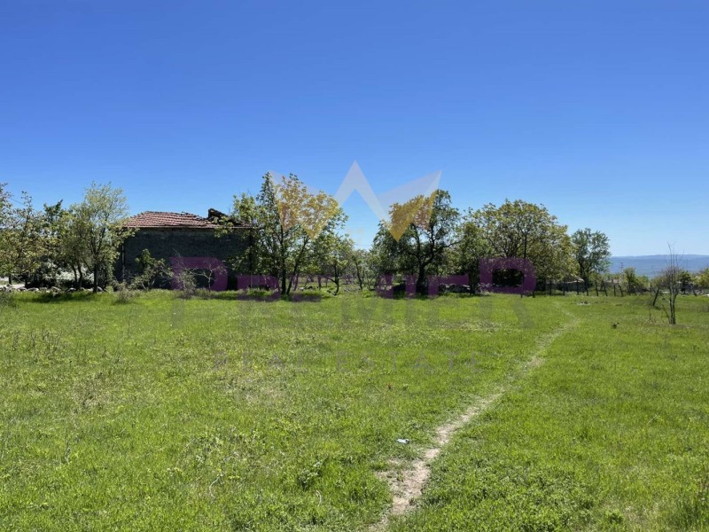 Продава КЪЩА, област Варна, с. Аврен • 55000 € • 52886032 — Holmes.bg