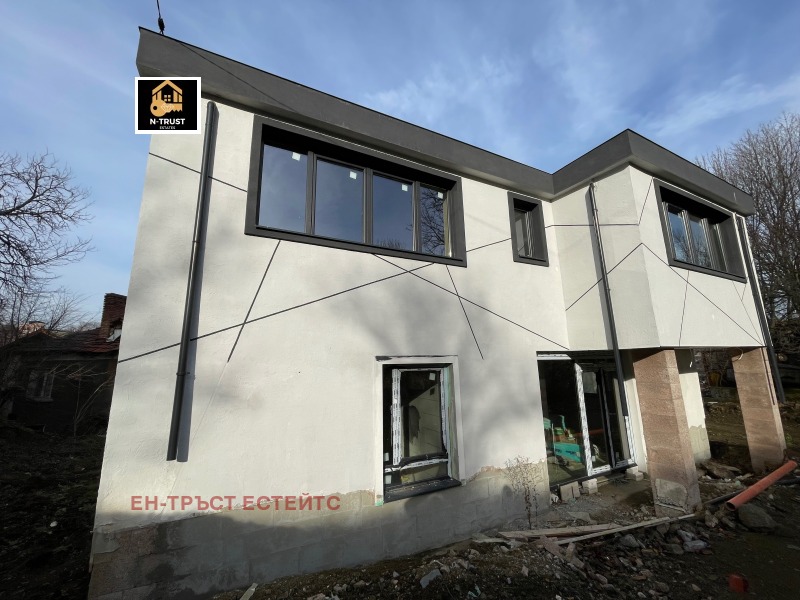 Продава КЪЩА, гр. София, гр. Банкя, снимка 2 - Къщи - 52200841