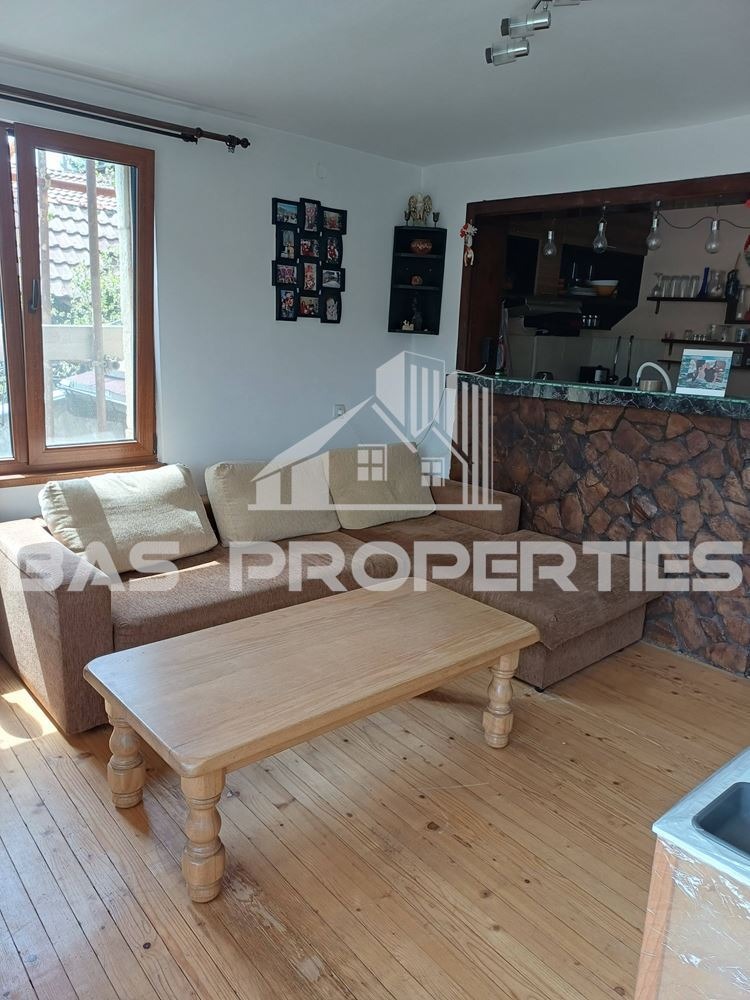 Продава КЪЩА, с. Драгичево, област Перник, снимка 2 - Къщи - 54406558