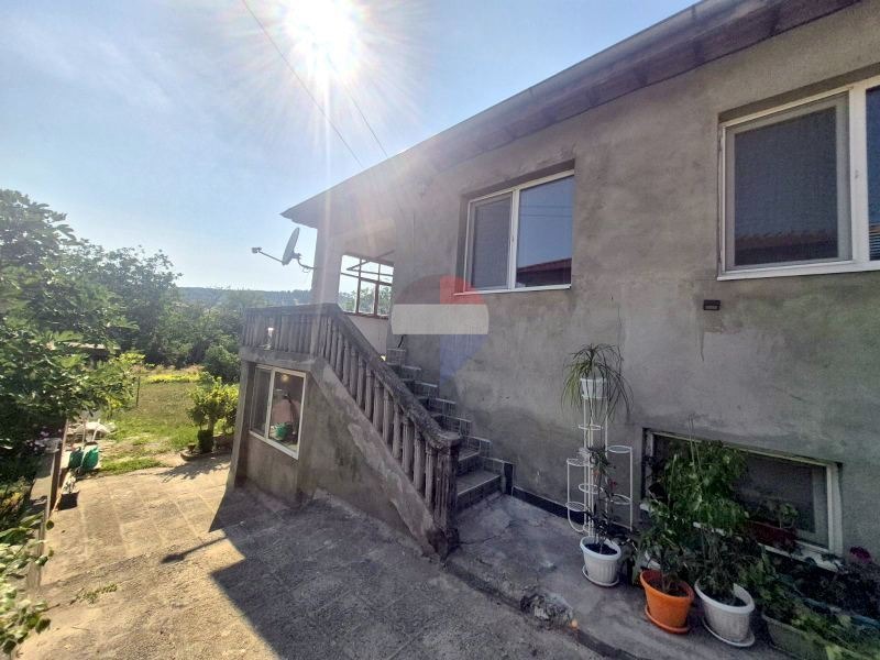Продава КЪЩА, гр. Белослав, област Варна, снимка 11 - Къщи - 55706807