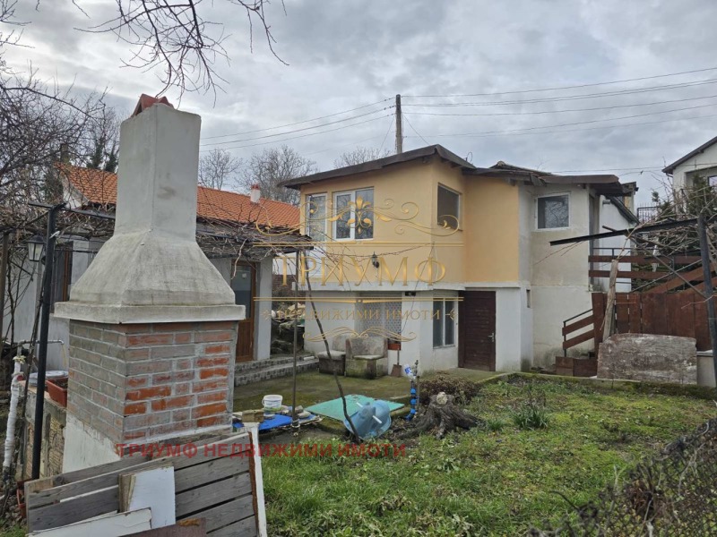 Продава ВИЛА, гр. Варна, м-т Ален мак