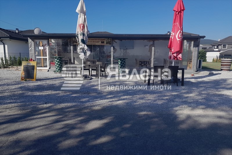 Продава  Заведение, област Пловдив, с. Първенец •  175 000 € • ID 28198315 — holmes.bg - [1] 