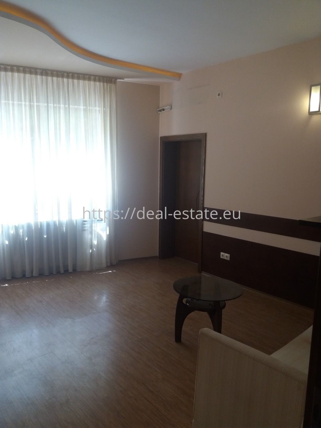 Продава 3-СТАЕН, гр. Благоевград, Идеален център, снимка 2 - Апартаменти - 52224721