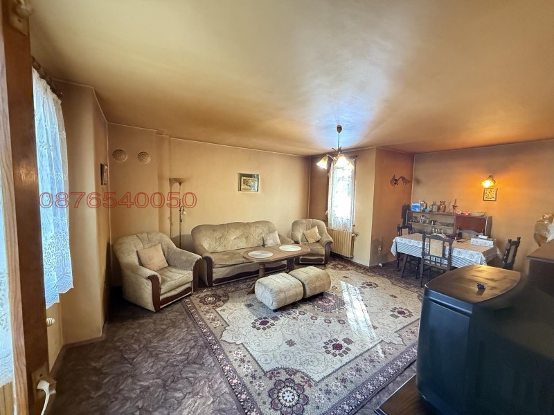 Продава 3-СТАЕН в град Варна, Окръжна болница-Генерали - 92 кв.м / 210 000 € » 410 724.30 лв.