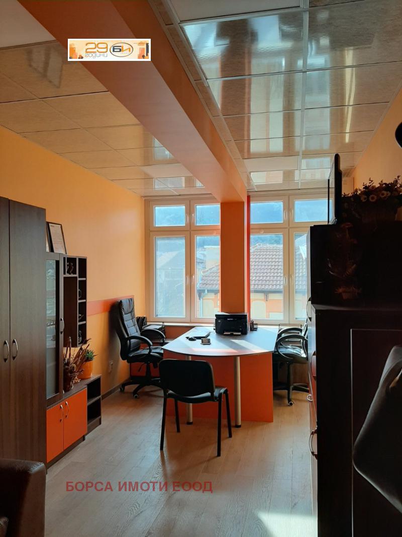 Продава  Офис град Враца , Център , 22 кв.м | 63192593 - изображение [2]