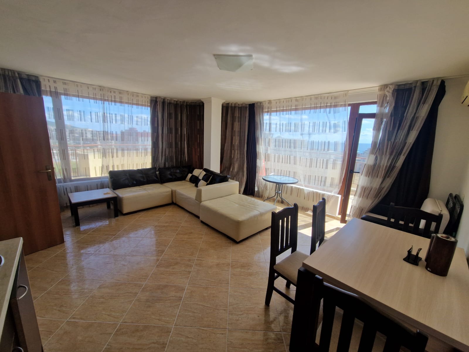 Продава 1-СТАЕН, гр. Свети Влас, област Бургас, снимка 2 - Апартаменти - 55022943