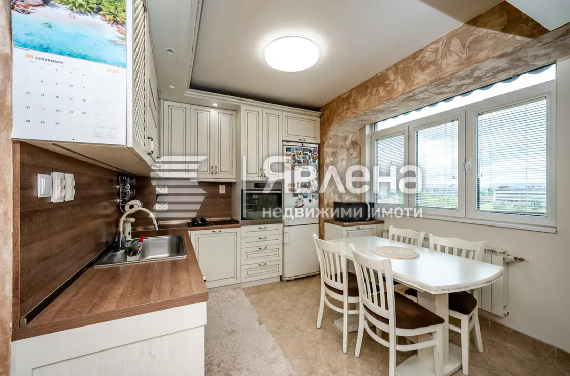 Продава 4-СТАЕН, гр. София, Център, снимка 3 - Апартаменти - 56427131