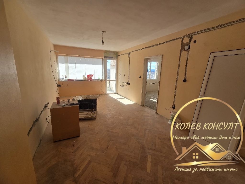 Продава МНОГОСТАЕН, гр. Хасково, Любен Каравелов