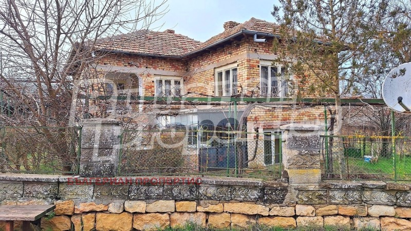 Продава КЪЩА в област Варна, с. Червенци - 83 кв.м / 36 000 € » 70 409.88 лв., БЪЛГЕРИАН ПРОПЕРТИС