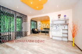 2 bedroom Iztok, Sofia 1