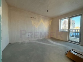 2 chambres Tsentralna pochta, Varna
