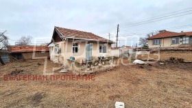 House Momino selo, region Plovdiv 1