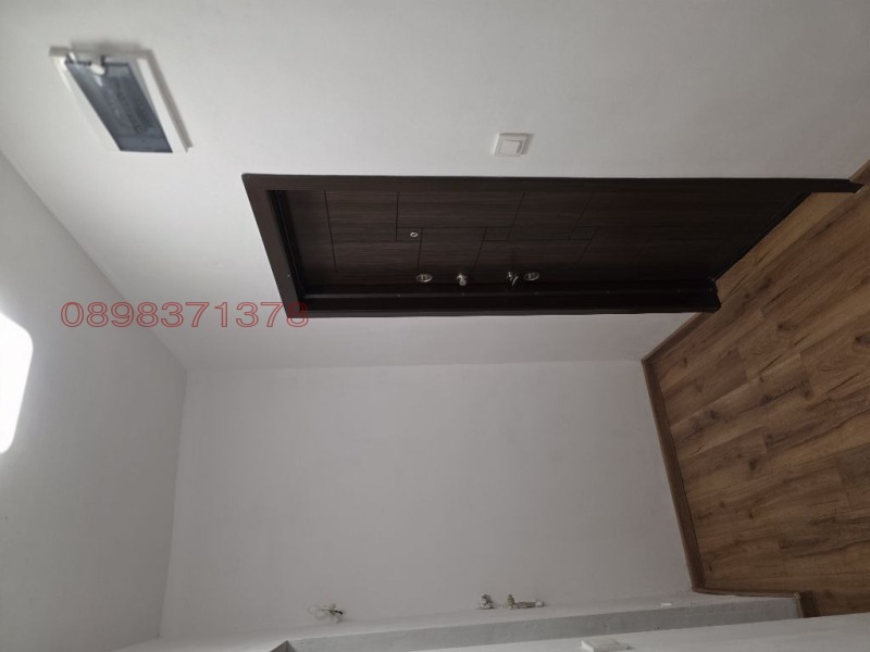 Продава 1-СТАЕН, гр. Шумен, Тракия, снимка 16 - Апартаменти - 52594270