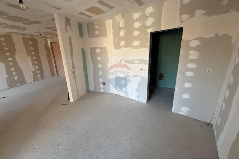 Продава 3-СТАЕН, гр. Варна, Бриз, снимка 4 - Апартаменти - 53109587