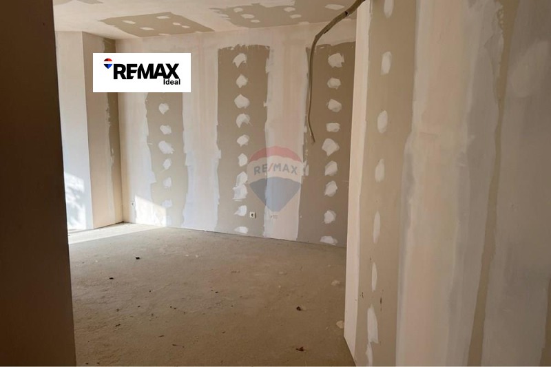 Продава 3-СТАЕН, гр. Варна, Бриз, снимка 2 - Апартаменти - 53109587