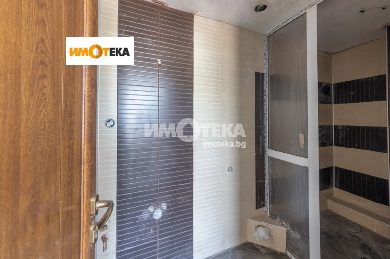 Продава МНОГОСТАЕН, гр. Варна, Базар Левски, снимка 15 - Aпартаменти - 37142052