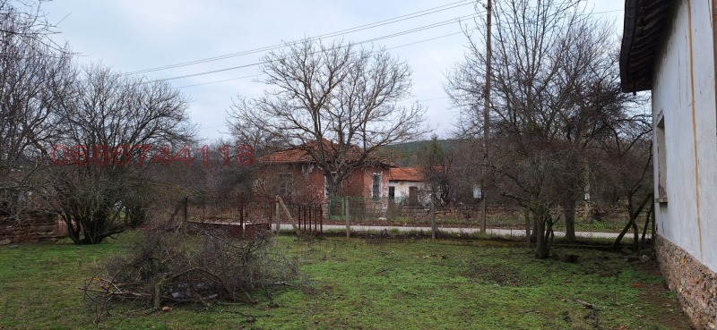 Продава КЪЩА, с. Василовци, област София област, снимка 2 - Къщи - 52782081