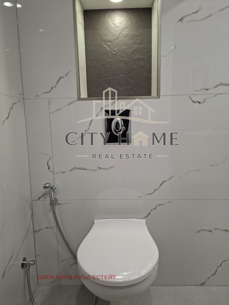 Продава КЪЩА, гр. Пловдив, Въстанически, снимка 10 - Къщи - 53336737