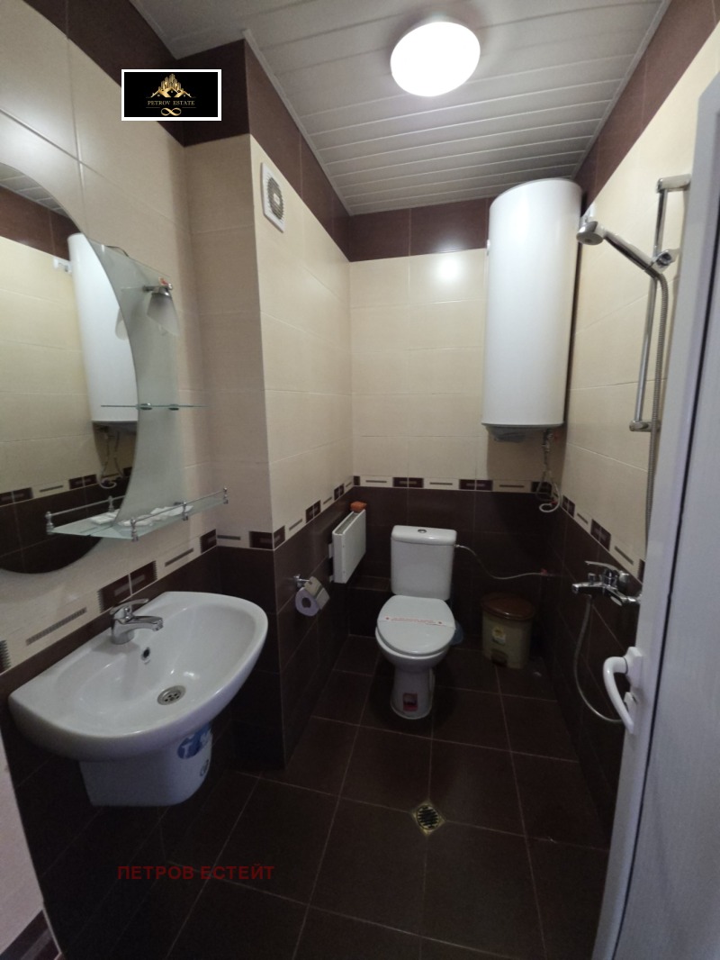Продава  Хотел област Пазарджик , гр. Батак , 560 кв.м | 48890606 - изображение [14]