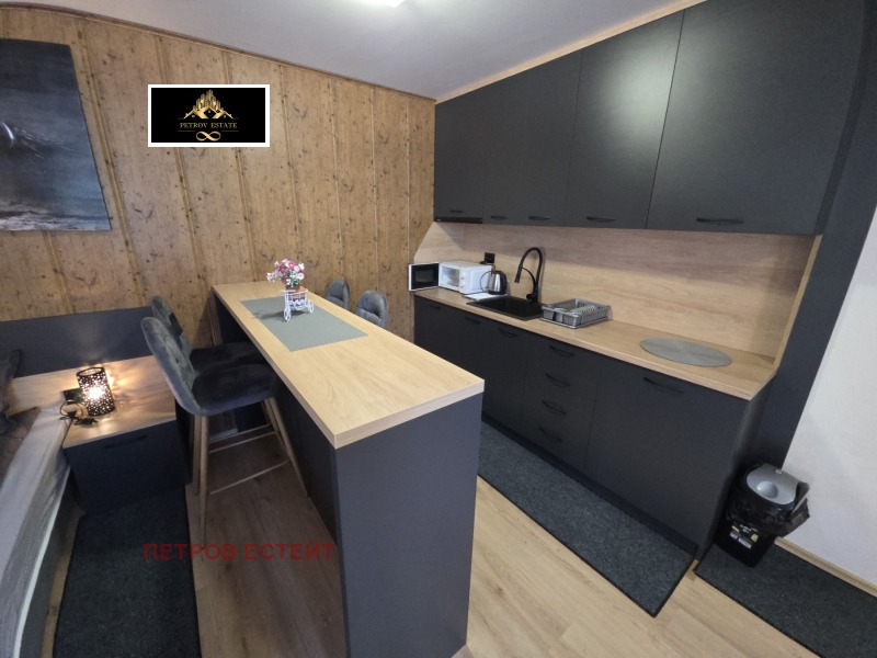 Продава  Хотел област Пазарджик , гр. Батак , 560 кв.м | 48890606 - изображение [4]