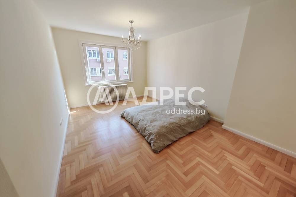 Продава 3-СТАЕН, гр. София, Център, снимка 8 - Апартаменти - 53650834