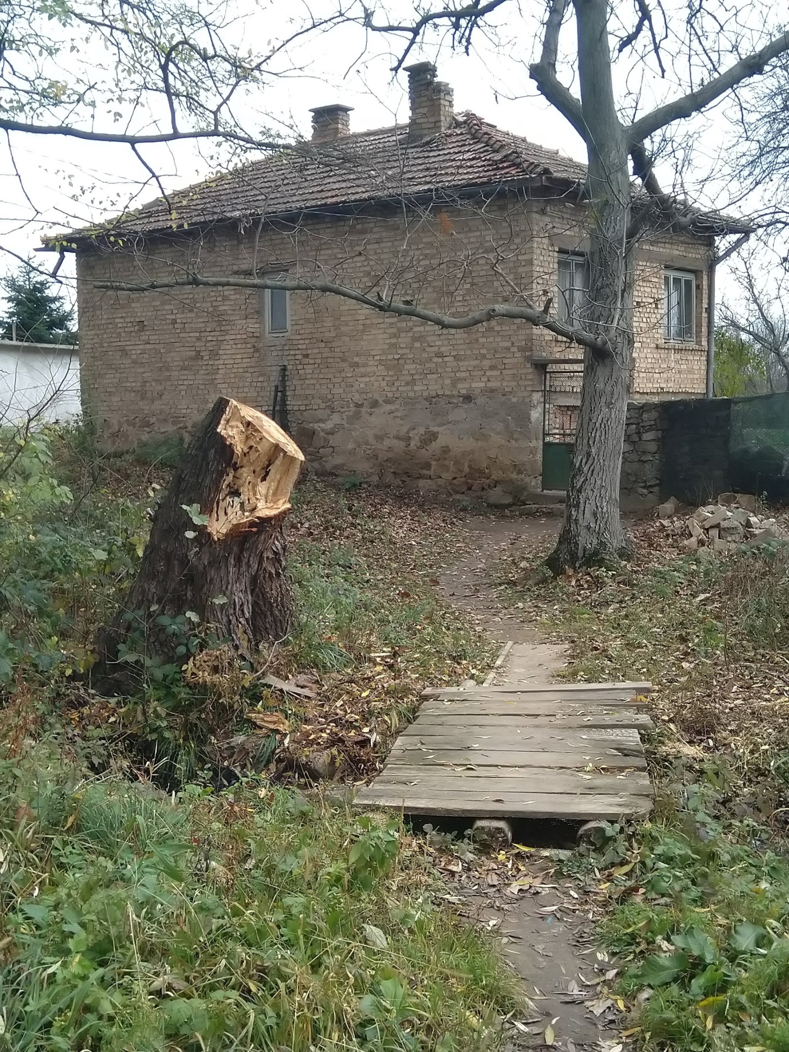 Продава КЪЩА, с. Оризари, област Сливен, снимка 2 - Къщи - 55889733