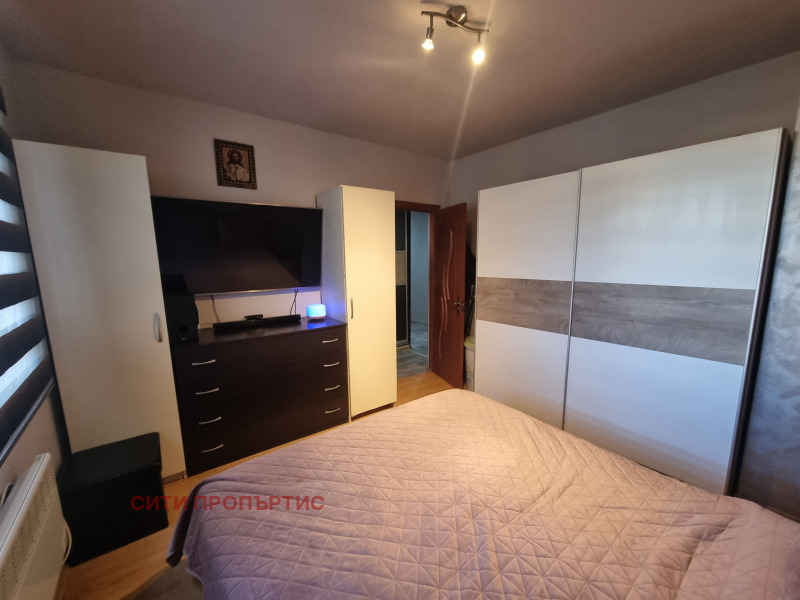 Продава 2-СТАЕН, гр. Благоевград, Орлова чука, снимка 3 - Апартаменти - 52291495