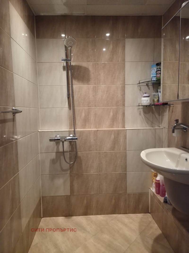 Продава 2-СТАЕН, гр. Благоевград, Орлова чука, снимка 6 - Апартаменти - 52291495