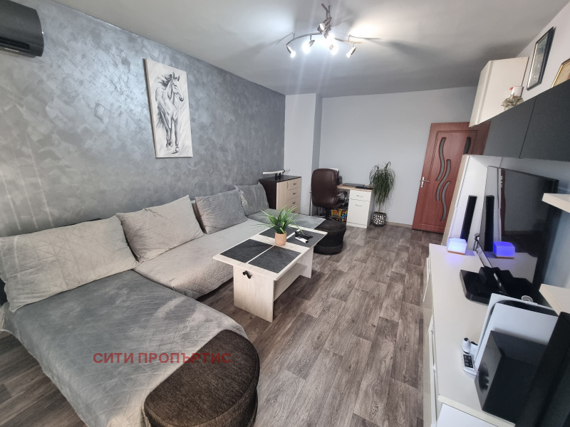 Продава 2-СТАЕН, гр. Благоевград, Орлова чука