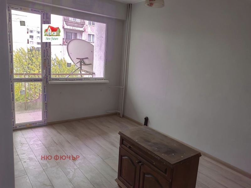 À venda  2 quartos Pernik , Iztok , 88 m² | 43554390 - imagem [13]