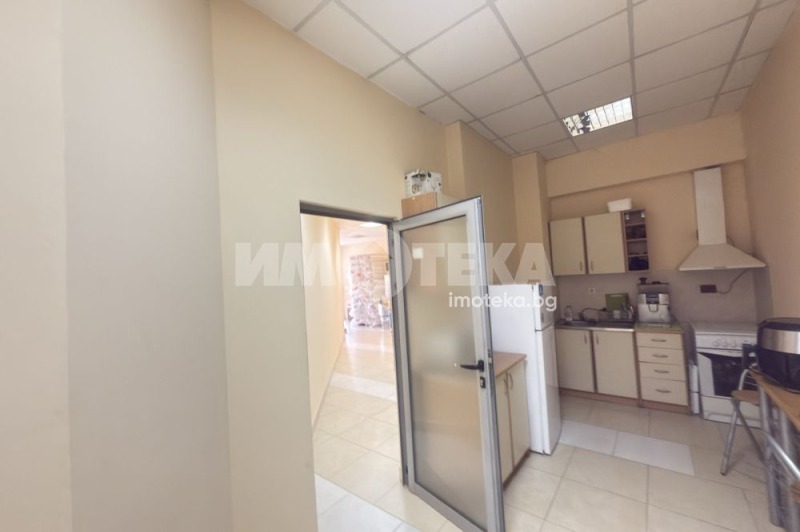 Продается  Офис София , Люлин 8 , 340 кв.м | 26895668 - изображение [9]