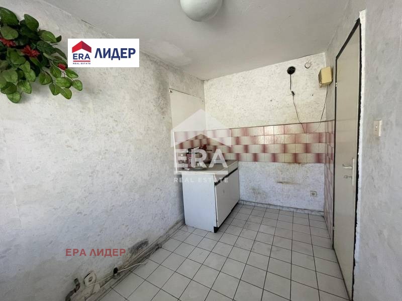 Продава  Къща област Русе , с. Николово , 216 кв.м | 21653803 - изображение [15]
