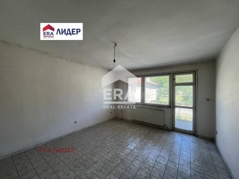 Продава  Къща област Русе , с. Николово , 216 кв.м | 21653803 - изображение [13]