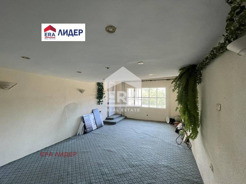 Продава  Къща област Русе , с. Николово , 216 кв.м | 21653803 - изображение [16]