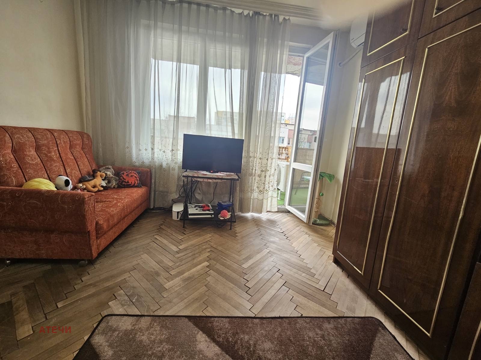 Продава МНОГОСТАЕН, гр. София, Света Троица, снимка 3 - Апартаменти - 54327009