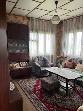 Haus Tscheschnegirowo, region Plowdiw 2